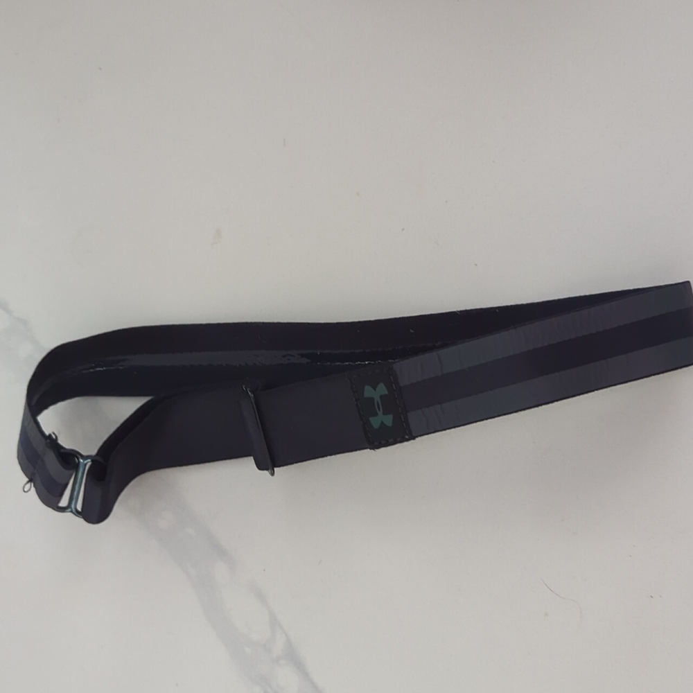 Under Armour Black Headband-unisex